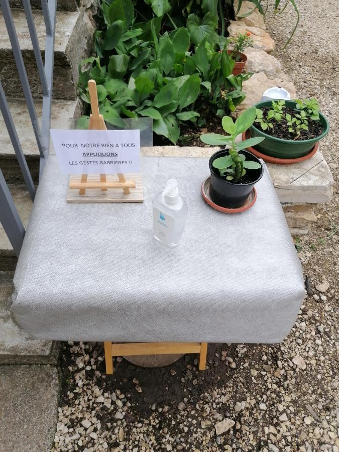 Chambre D'Hotes Le Chat Botte Espédaillac Zewnętrze zdjęcie