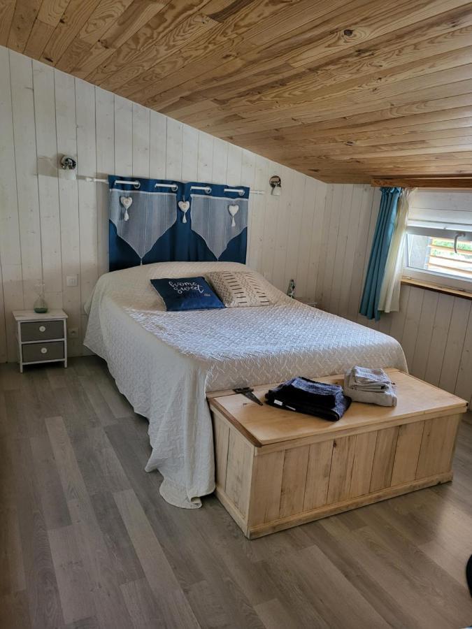 Chambre D'Hotes Le Chat Botte Espédaillac Zewnętrze zdjęcie